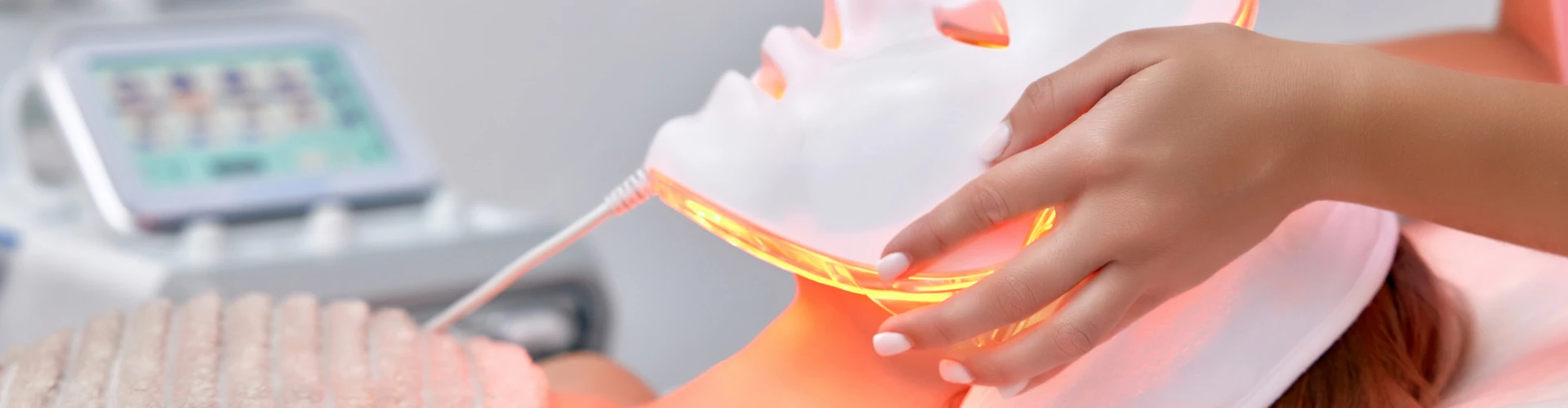 Photomodulation LED - pour une peau plus ferme